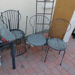 4MetalBistrochairs