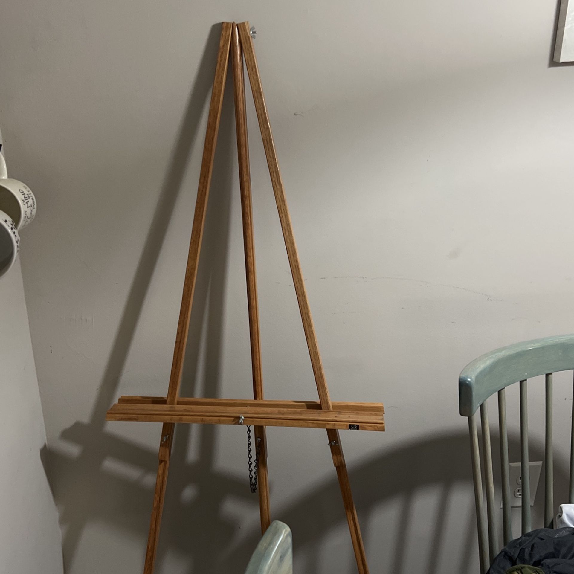 Easel