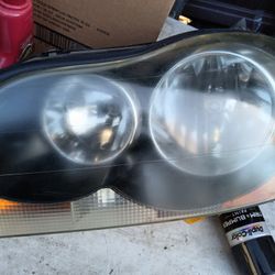 2005 OEM Driver Side Headlight 