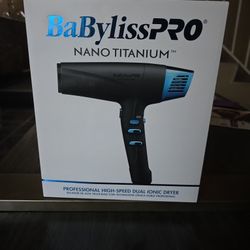 Babyliss Pro Nano Titanium  Hair Dryer. New Nueva 