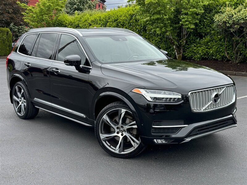2019 Volvo XC90 T6 Inscription