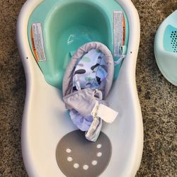 Baby Bath Tub And 6+ Month Bath Seater