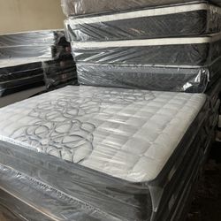 Full Size Mattress Pillow Top New 