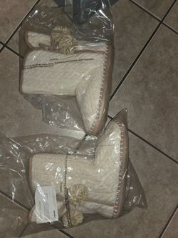Dr. Scholl's Memory Fit Cream Cable-Knit Slipper Boots