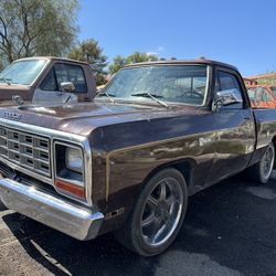 1982 Dodge Shortbed Classic Pickup Truck 