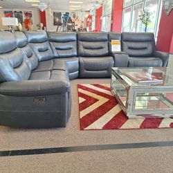 4 Pc. Sectional Reclinig Electric 