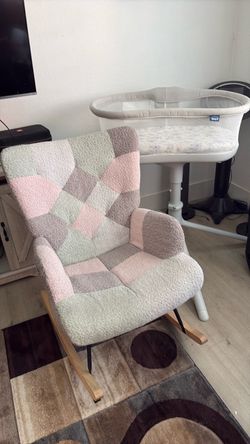 Rocking chair halo bassinet