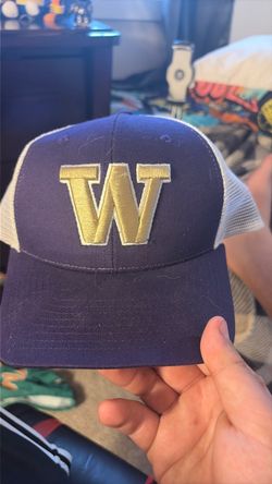 Husky’s hat