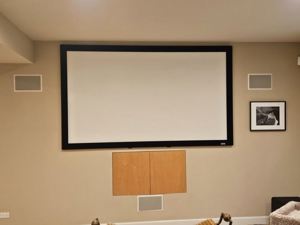 Da-Lite Fixed Home Projection Screen 55 X 93 Male Me An Offer es