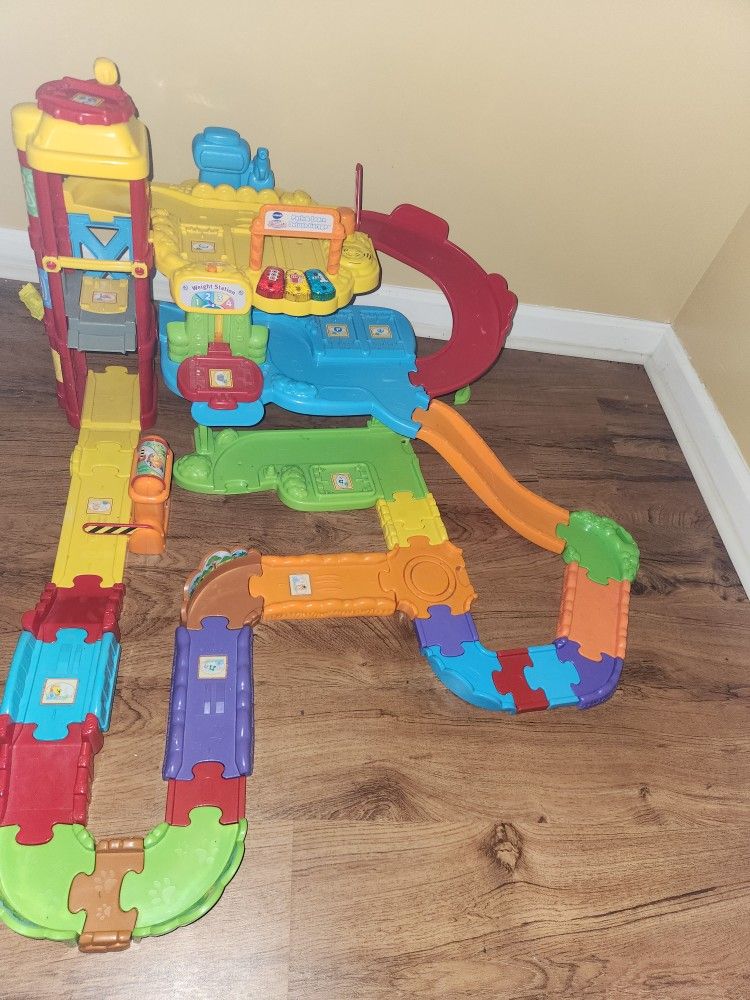 Car Track