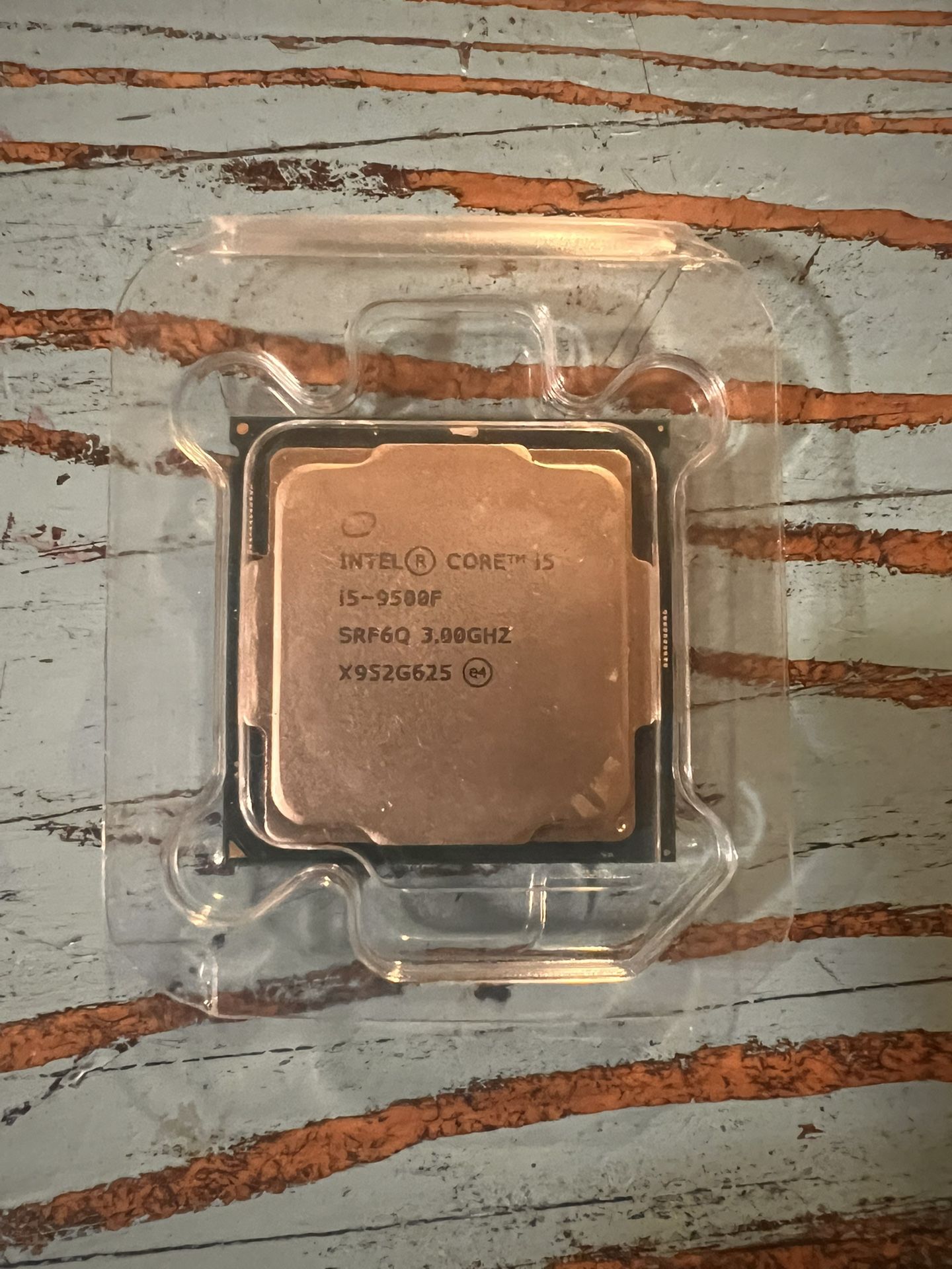 Intel® Core™ i5-9500F Processor 9M Cache, up to 4.40 GHz