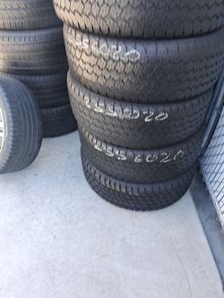 Set 255/60/20 Goodyear Wrangler