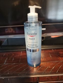 13.5 oz Eucerin Face Cleansing Gel Hyaluronic Acid, LARGE Size 400 mL