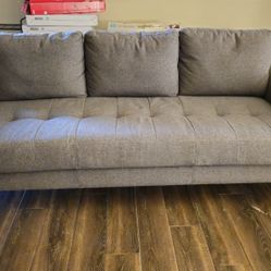 Newer Couch (Pickup)