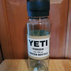 Yeti Yonder Water Bottle