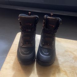 Heavy Duty Boots 