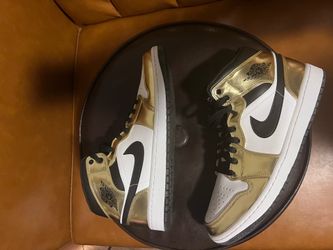 Jordan Air Jordan 1 Mid SE ‘Metallic Gold' men’s size 11.5