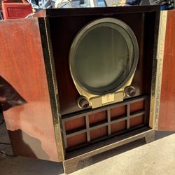 1950 Zenith Television Console - Fillmore Model