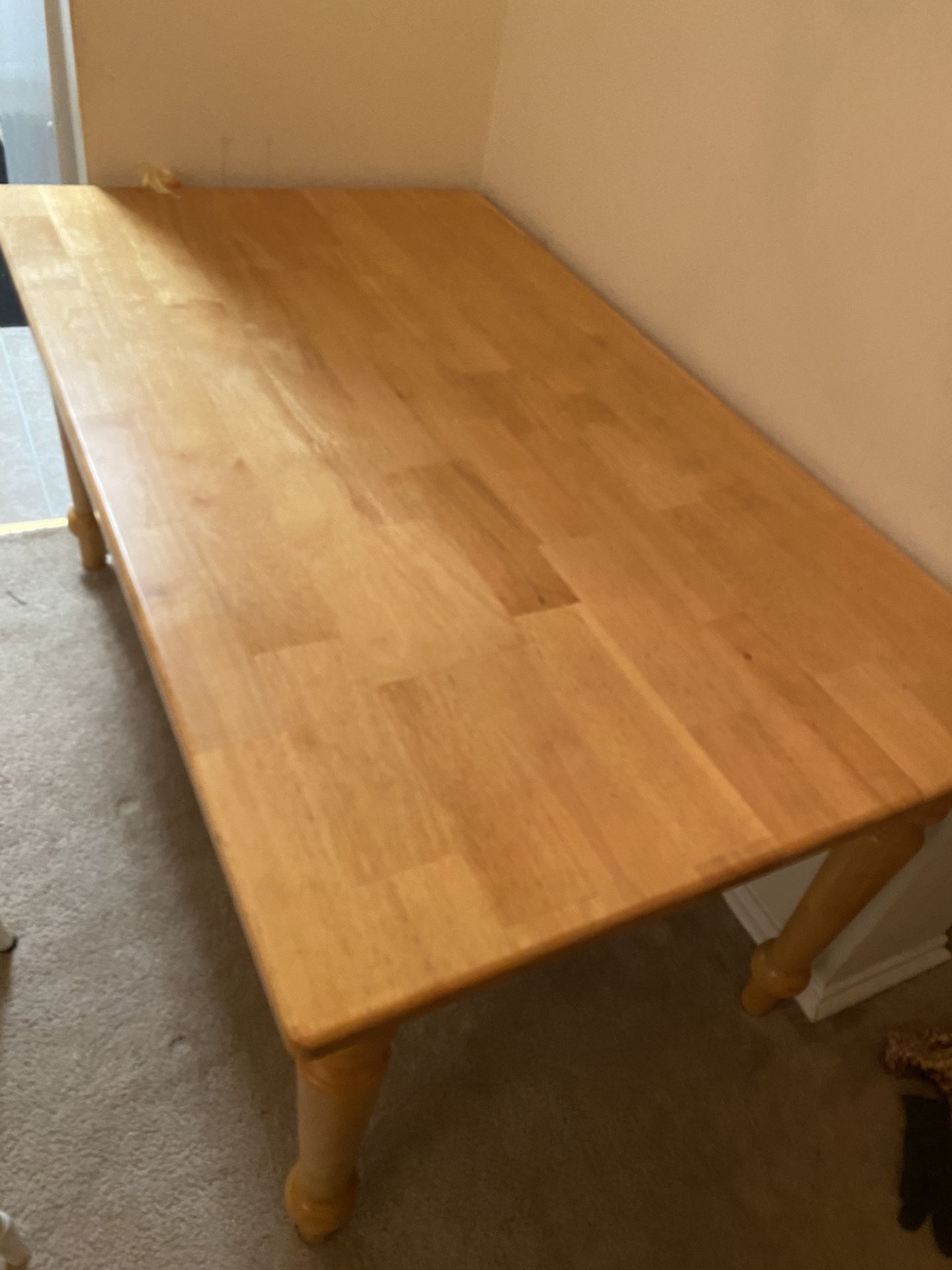 Sturdy Dinning table 5x 3. Approx