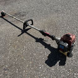 Redmax string trimmer / weed wacker in working condition.  #2