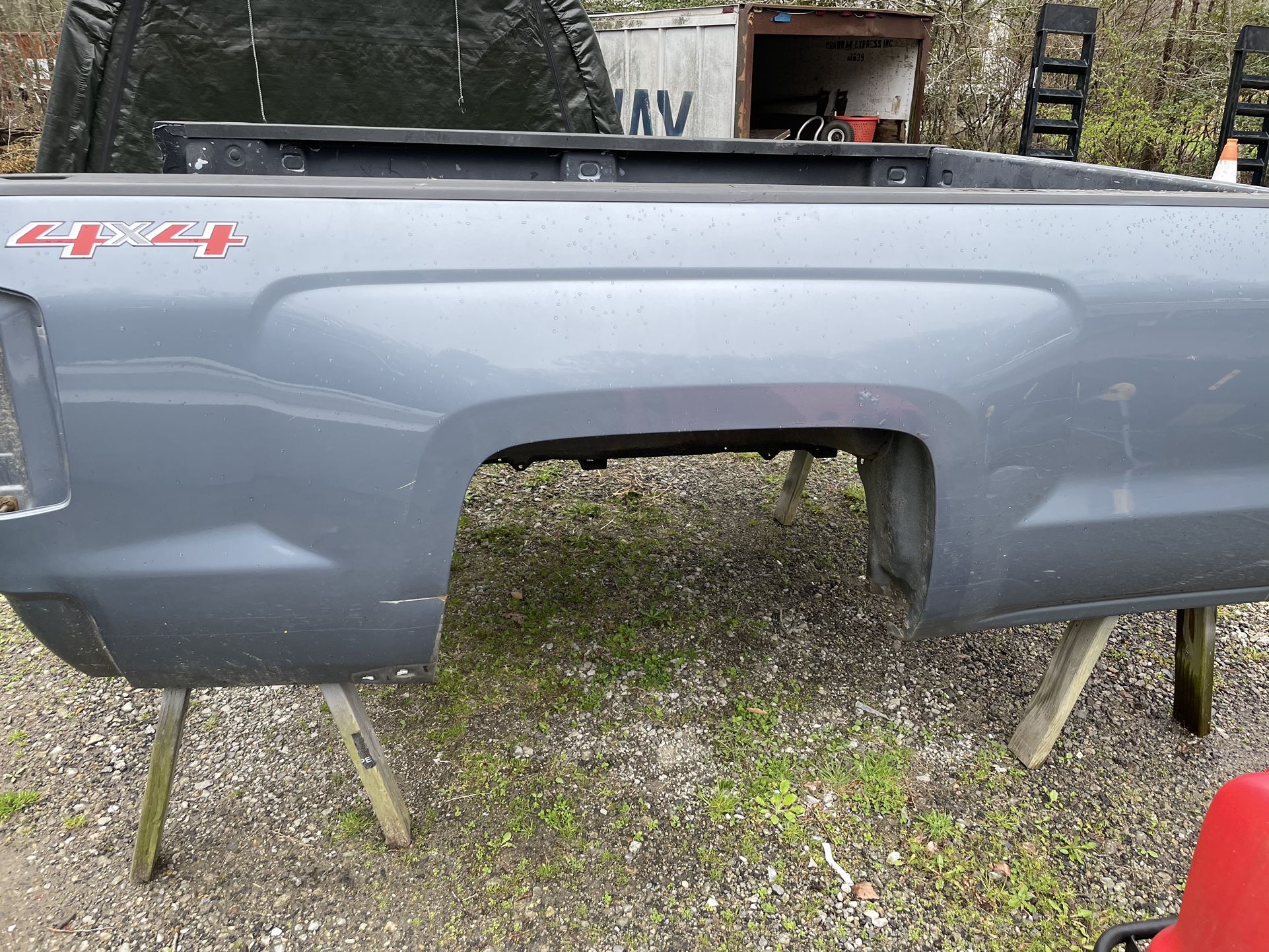 2016 Chevy 8 Foot Truck Bed