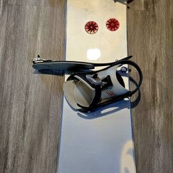 Snowboard Set – Zuma Blaze 144cm + HEAD Bindings + Sion Bag
🏂🏂