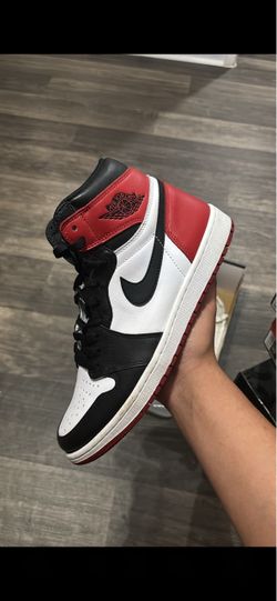 Blacked toe 1s sz 10.5 og box