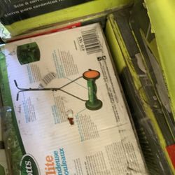 Scotts Scott's 16 in. Manual Walk Behind Push Reel Lawn Mower