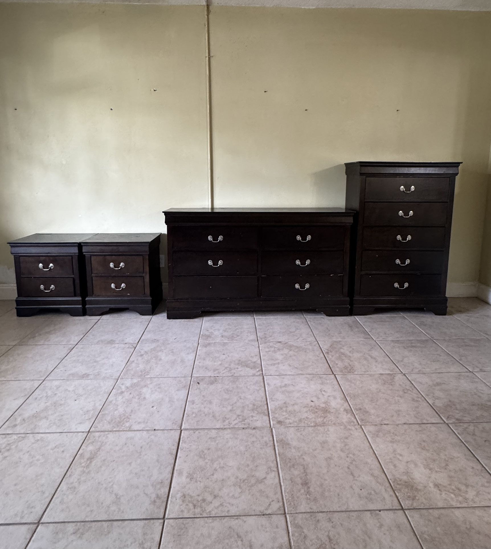Bedroom Set