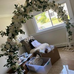 Wedding Flower Arch!