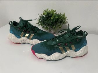 Adidas shoes size 9.5