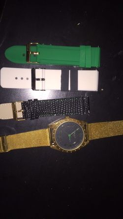 Fluid watch plus 3 straps