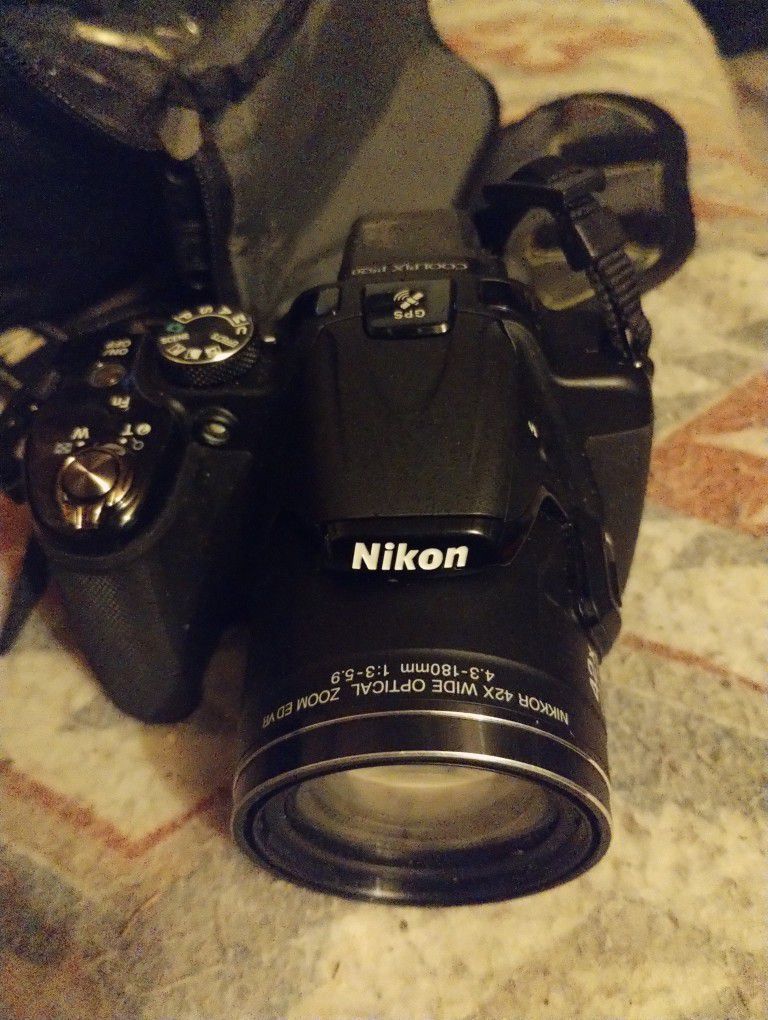 Nikon CoolPix P520 No Battery