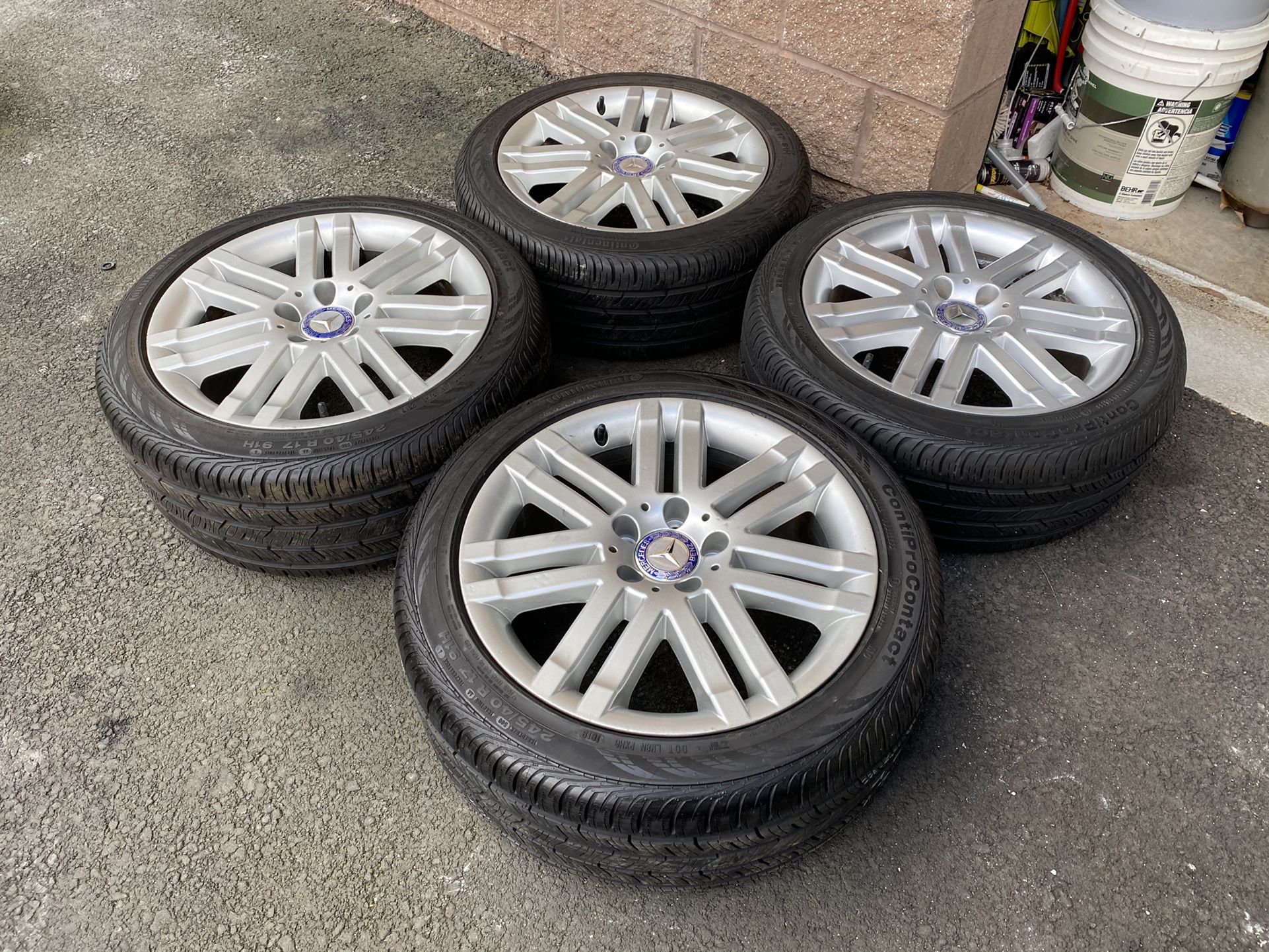 Mercedes Benz Staggered Wheels Size 17