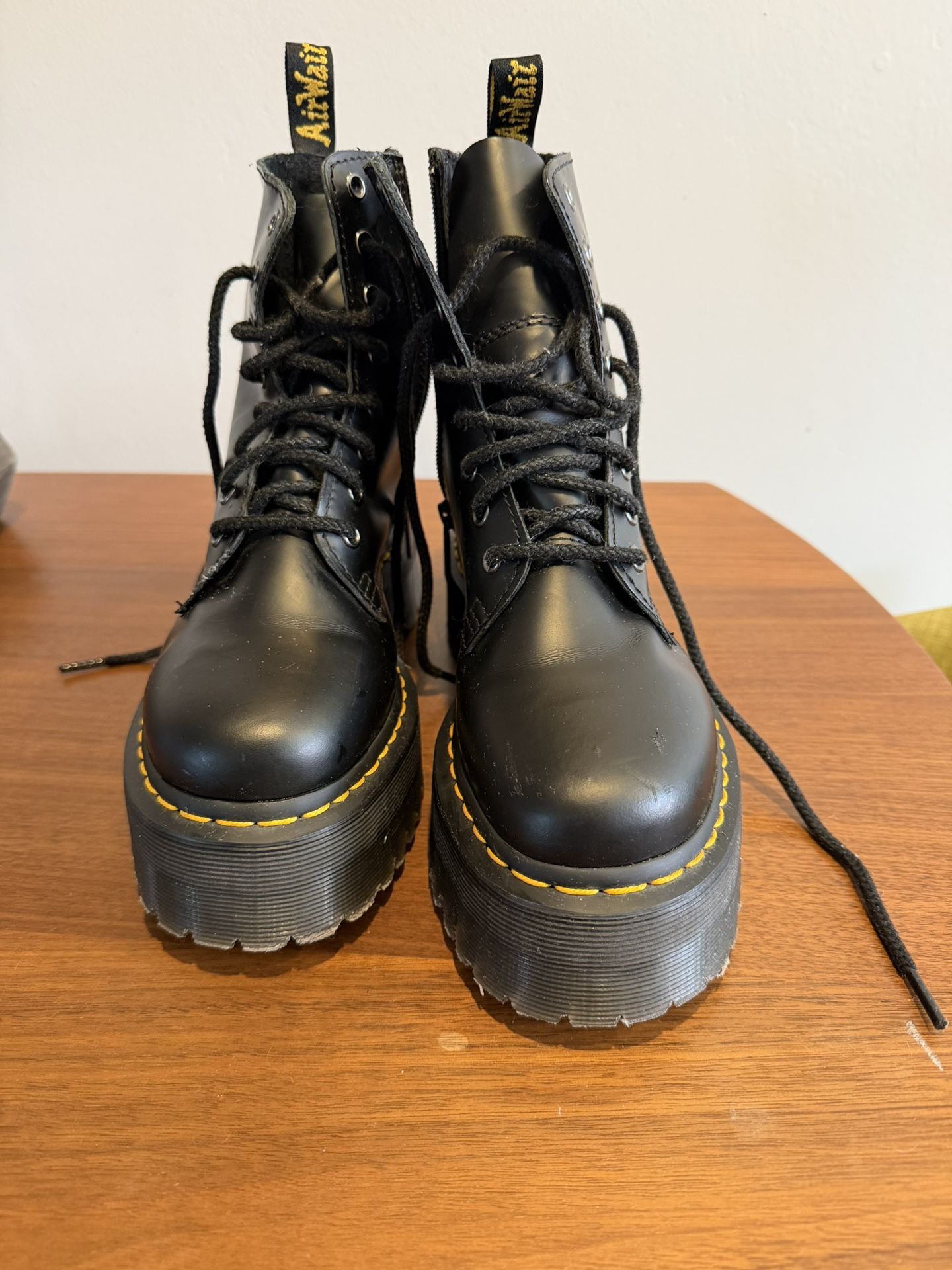 *Brand New* Doc Martens
