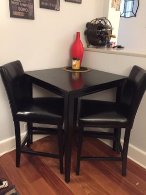 Pier 1 Dining Table W Two Leather Stools For Sale In Queens NY Pier 1 Dining Table W Two Leather Stools For Sale In Queens NY
