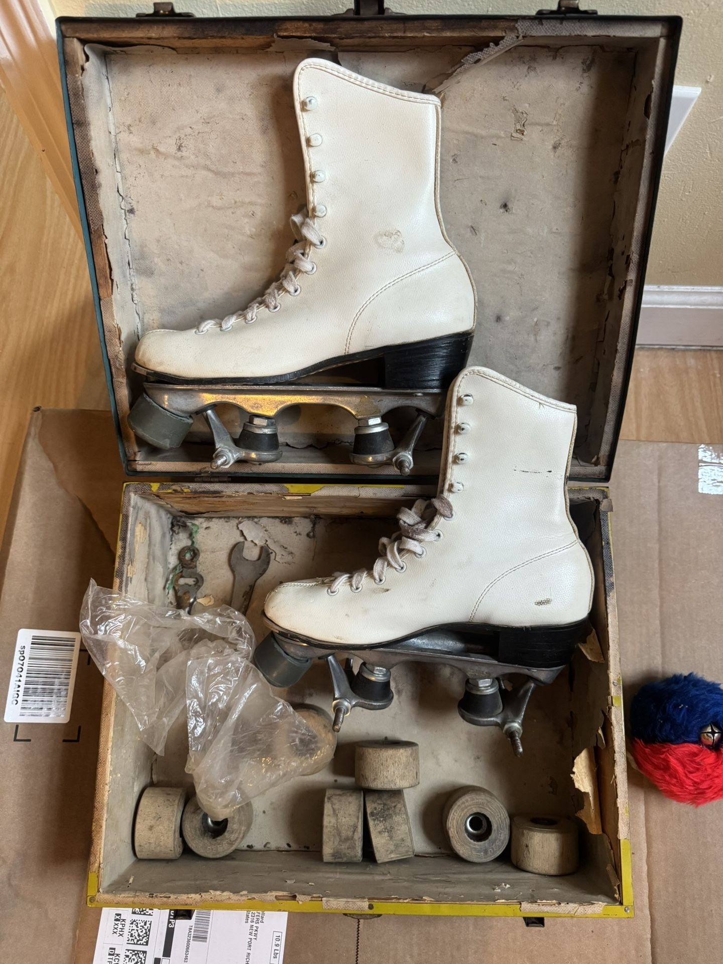 Antique Roller Skates