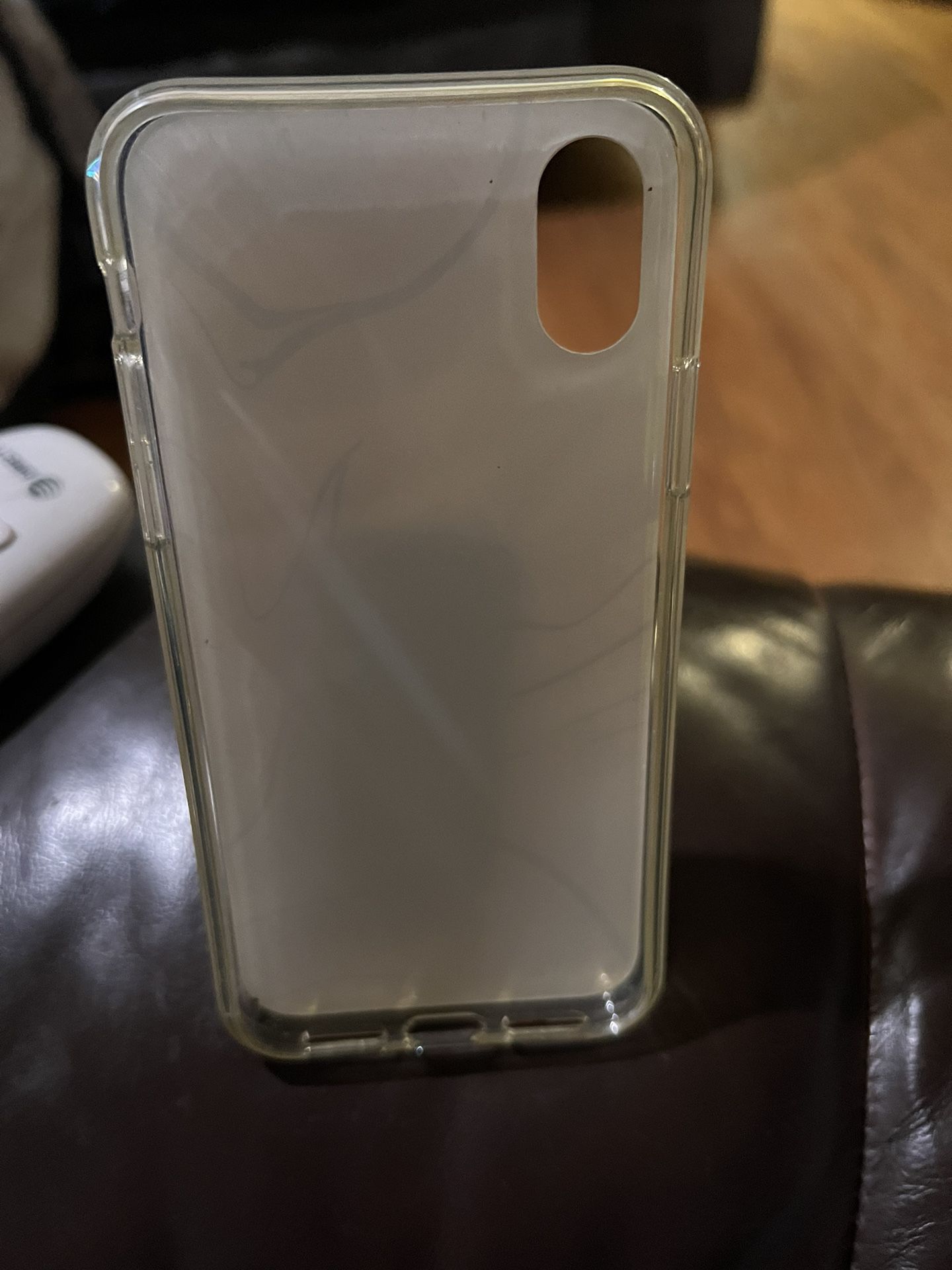iPhone X/XS Case With Stand