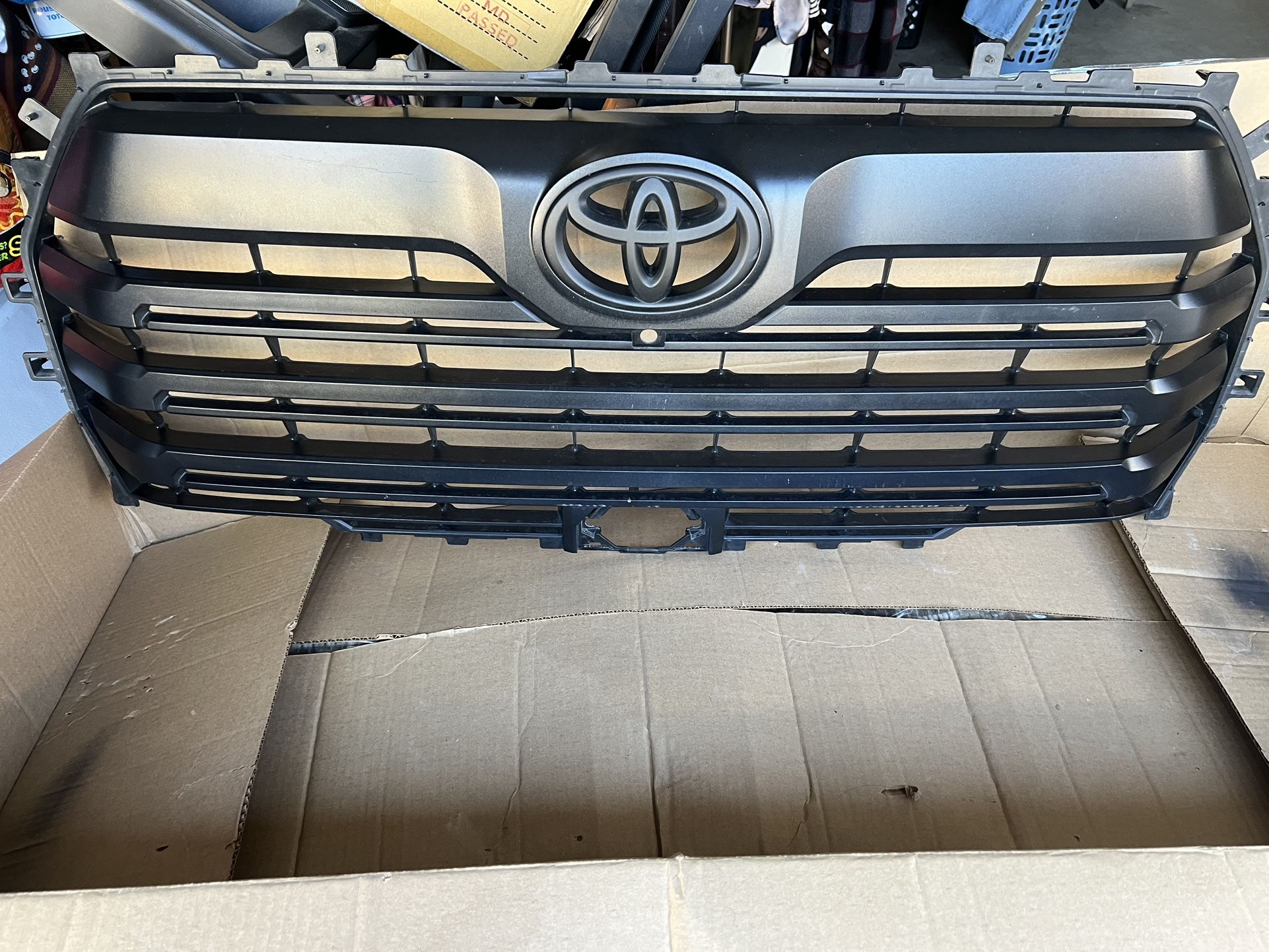 Toyota 2024 Grille