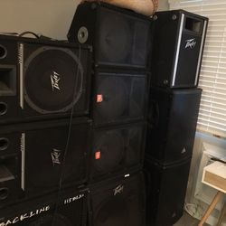 For Sale Se Vende Equipo De Sonido Ya Sea Para Grupo O  DJ son Muchas Cosas Incluidas 