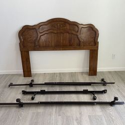Beautiful Queen Size Bed Frame With Great Condition 