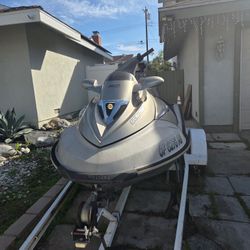 Jet ski 2003 And 2004 Trailer No Engine !!!Has Everything Else Except Engine  