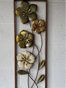 Rod iron wall art