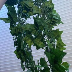 Fake Vines/Leaves Decoration Brand New 