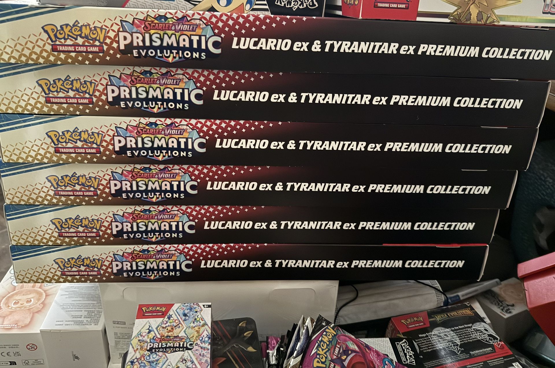 POKEMON TCG SCARLET AND VIOLET PRISMATIC EVOLUTIONS LUCARIO EX AND TYRANITAR EX PREMIUM COLLECTION