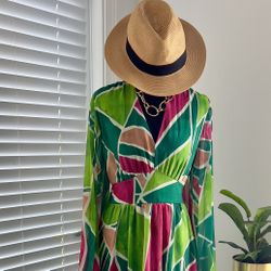  Vibrant Green & Pink Italian Maxi Dress (M)– Bold & Elegant ✨