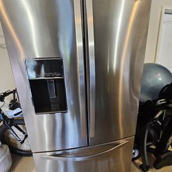 Whirlpool Stainless Steel French Door Refrigerator $400