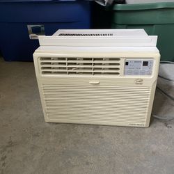 AC window Unit 