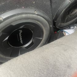 Pioneer Subwoofer 2 12 Inch 