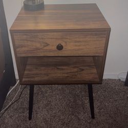 Nightstand 